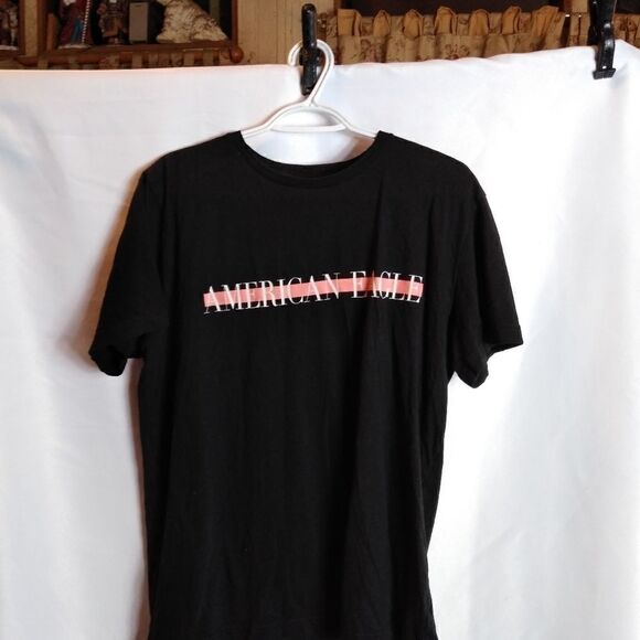 American Eagle Outfitters Tops - American Eagle Outfitters tee